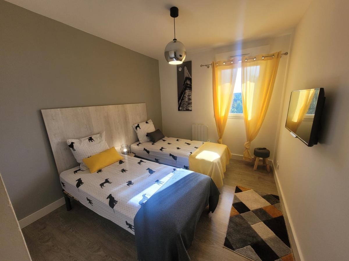 Le Palmier D'Azur - Frejus Cais - Wi-Fi Apartment ภายนอก รูปภาพ