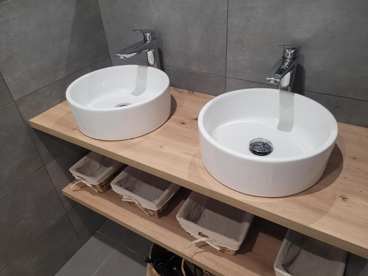Le Palmier D'Azur - Frejus Cais - Wi-Fi Apartment ภายนอก รูปภาพ
